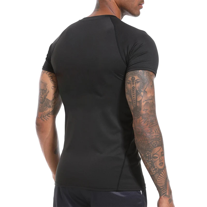 Magliette a Compressione Stamp - Base Layer Top recensione e prezzo